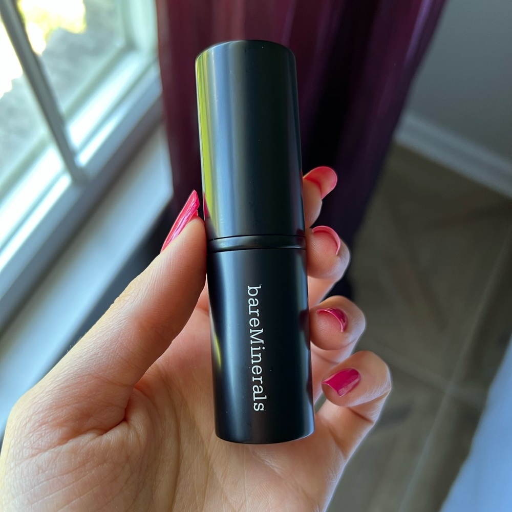 Bare Minerals foundation brush